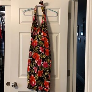 Vintage inspired floral fitted dress